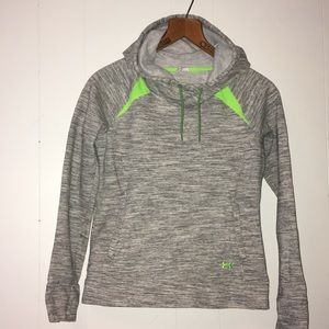 Under armor hoodie size Small
